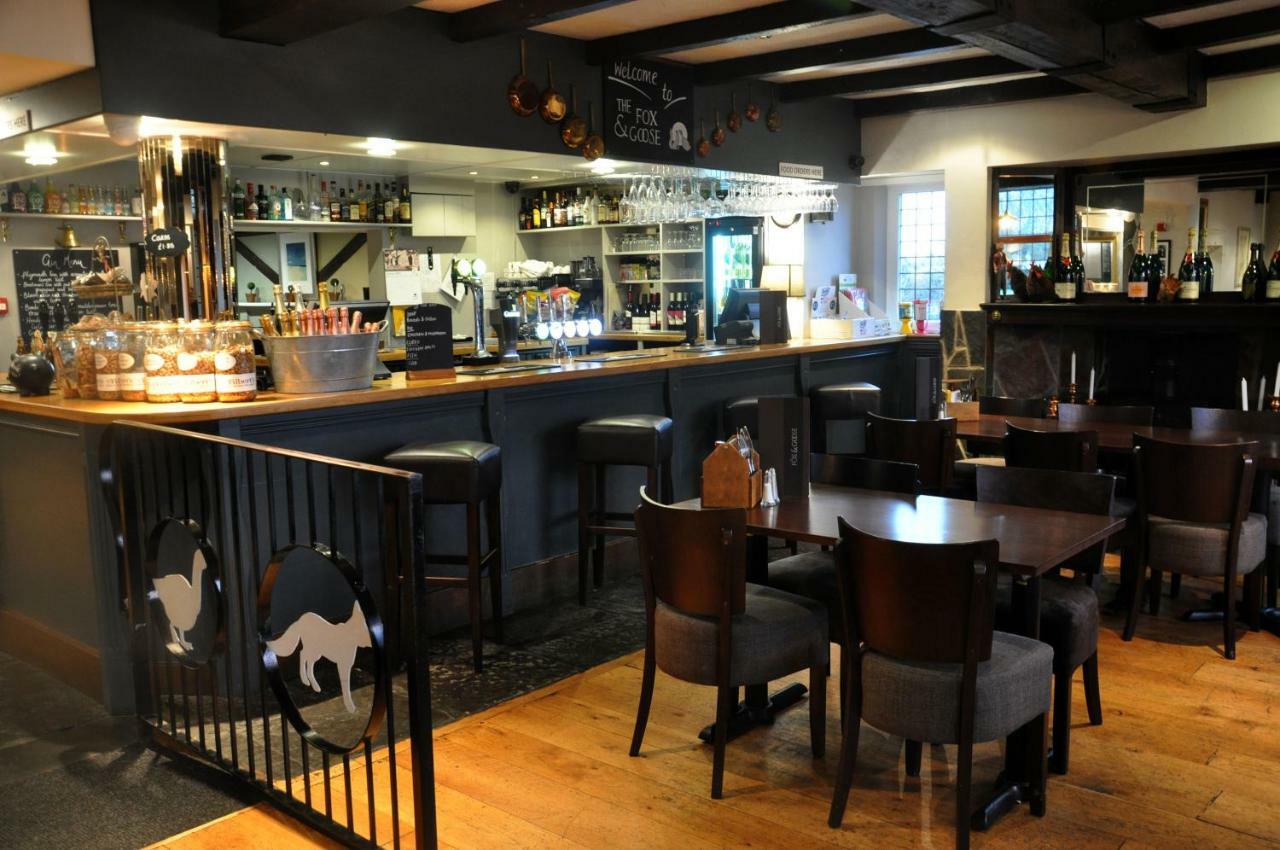 Fox And Goose Inn Brent Knoll Exterior photo